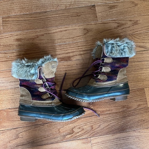Khombu Duck Boots Suede Faux Fur Blanket Tie Winter Boots Women’s 7 - Picture 9 of 13